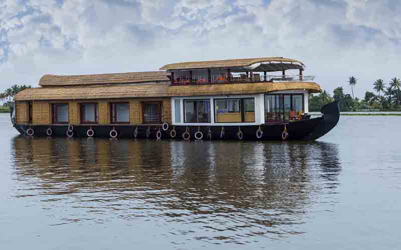 kerala alleppey premiun houseboat